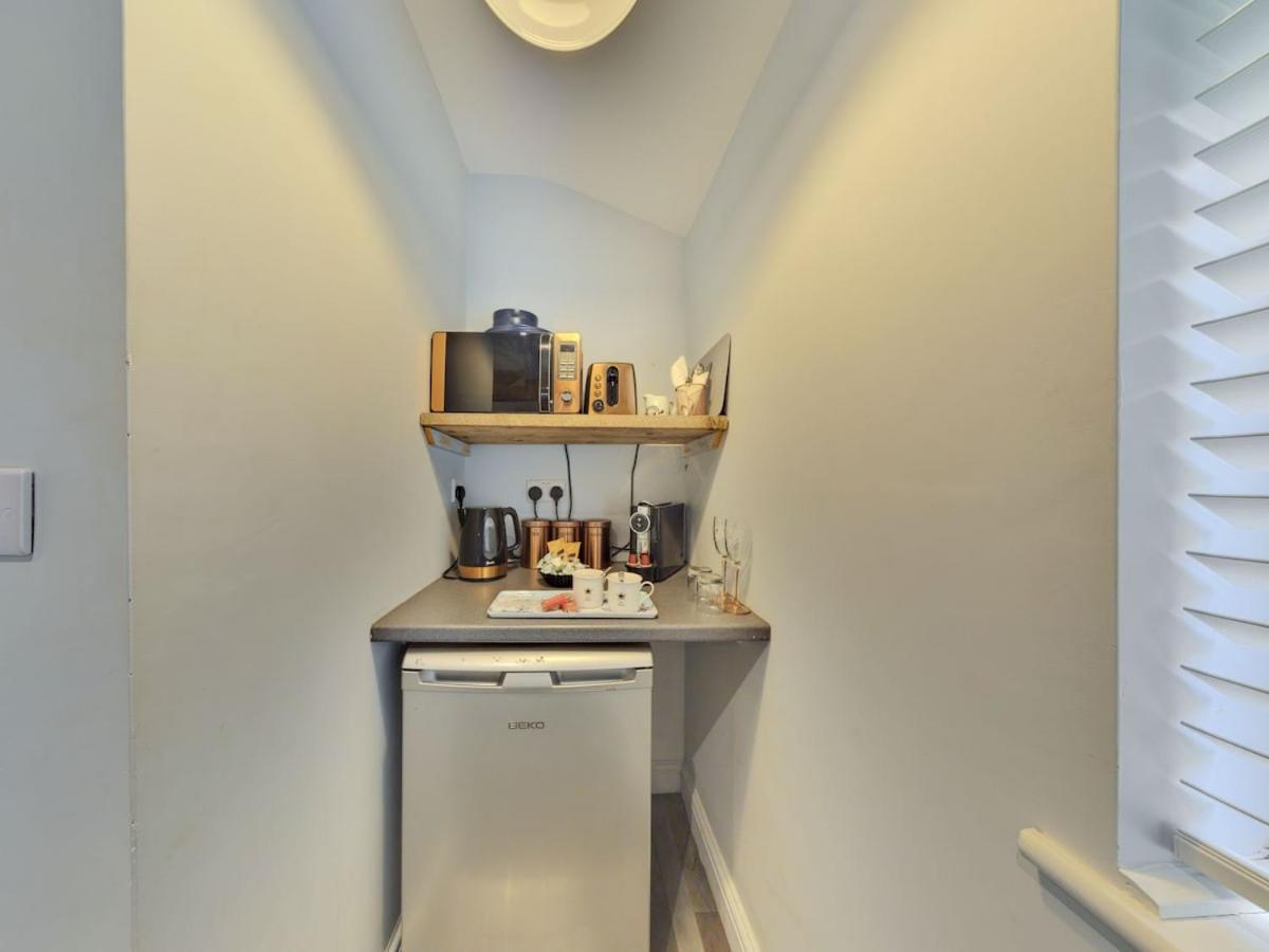 Wheelhouse Apartment Уитби Екстериор снимка